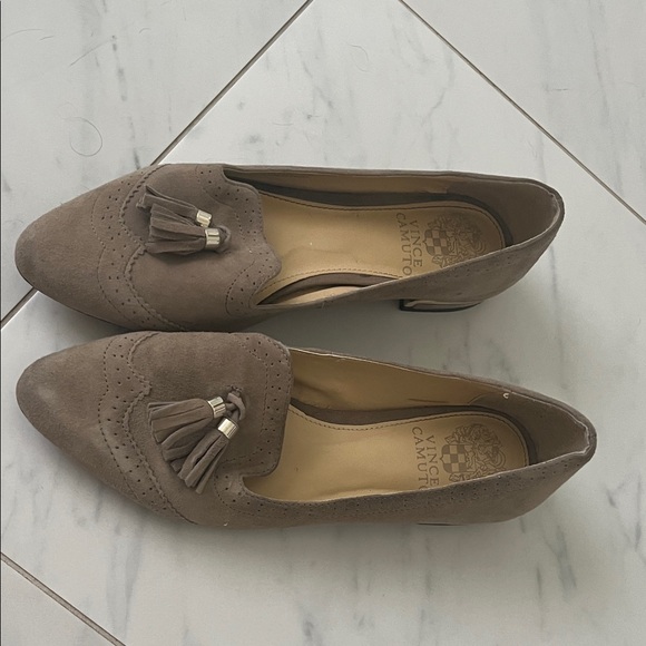 Vince Camuto Brown Tassel Loafers - Picture 2 of 8